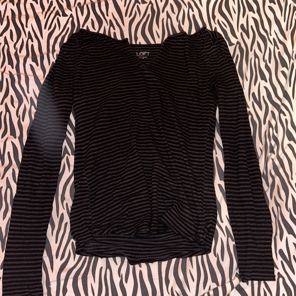 Black striped long sleeve shirt